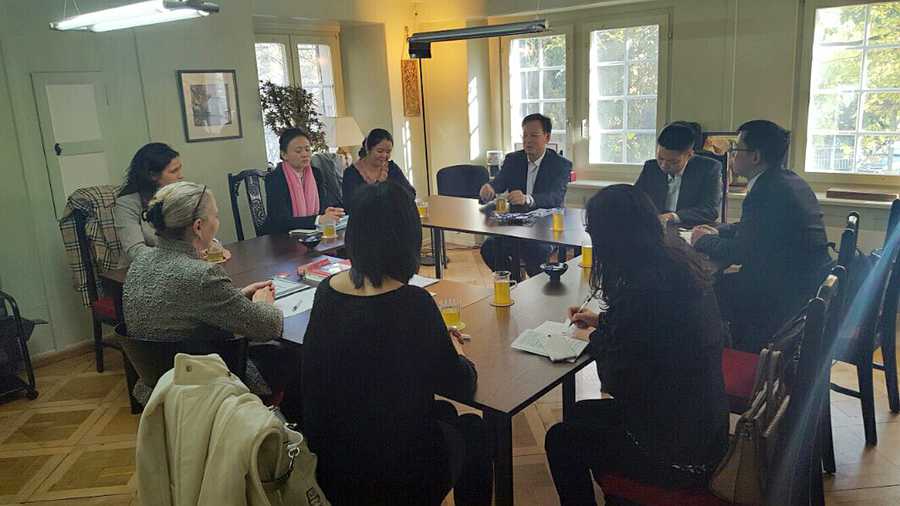 �����������L(zh��ng)�c�W�������н�C(j��)��(g��u)ǢՄ����