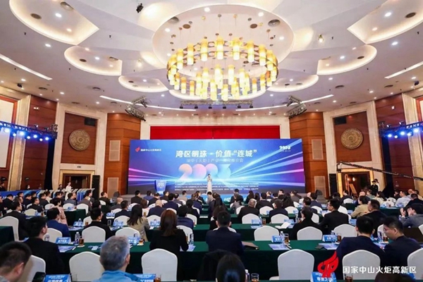 �U�������t(y��)ˎ�a(ch��n)�I(y��)������Ȧ������������16���Ŀ�������Юa(ch��n)�I(y��)һ�w���ƽ��